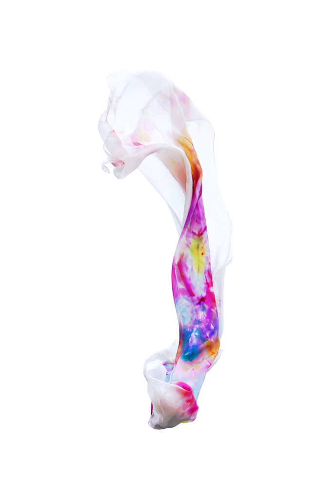 pañuelo-de-seda-aire-4-Alfredo-Arranz-luxury-scarve-silk