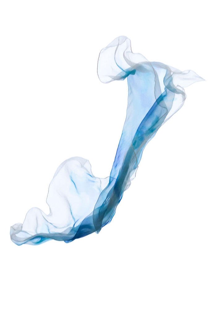 pañuelo-de-seda-aire-5-Alfredo-Arranz-luxury-scarve-silk