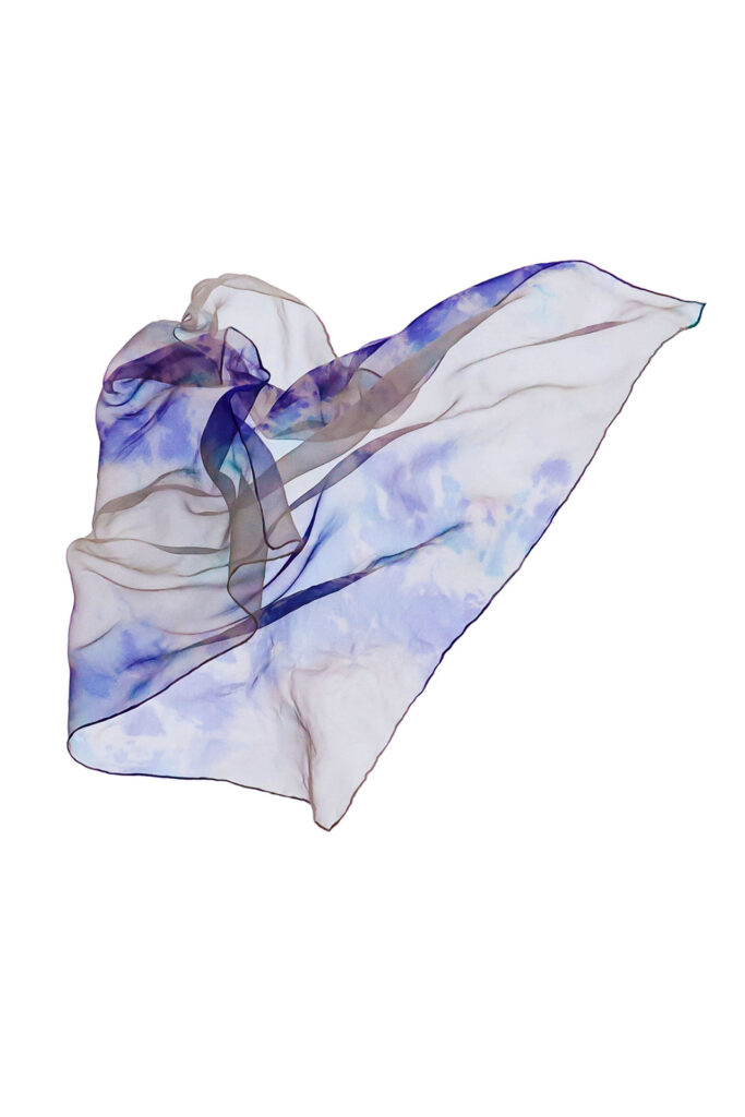 pañuelo-de-seda-aire-7-Alfredo-Arranz-luxury-scarve-silk